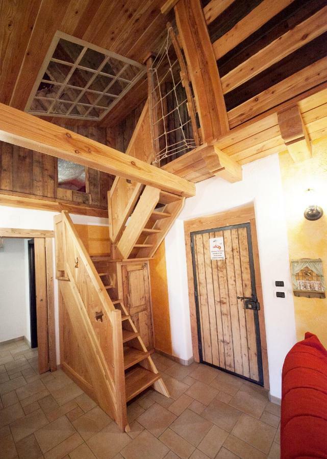 maison povil Quart Extérieur photo